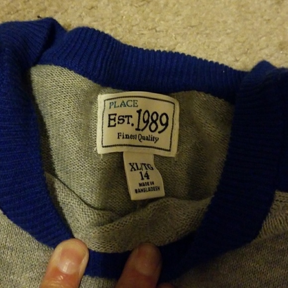 Sweater - Picture 2 of 2